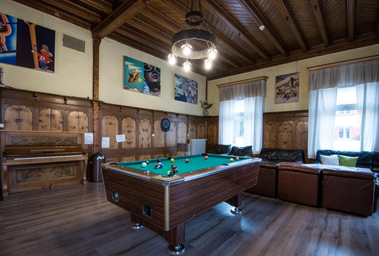 Hotel Jenatsch Парпан Екстер'єр фото